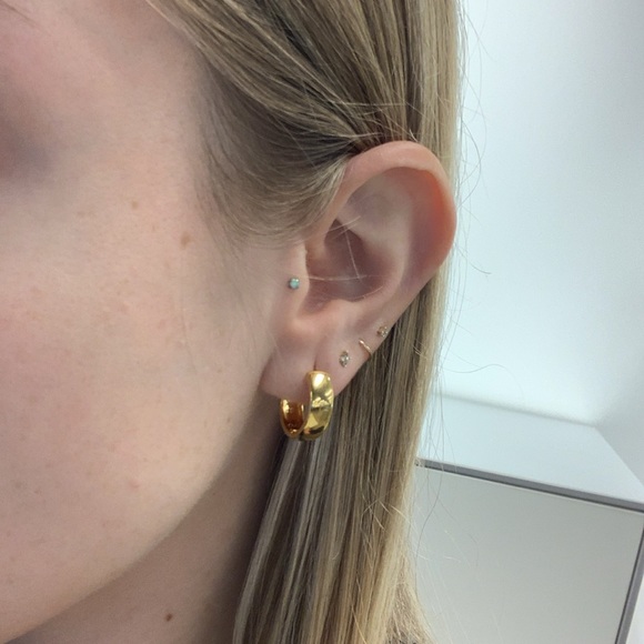 marley and me Jewelry - Gold chunky mini hoop earrings hoops huggie
